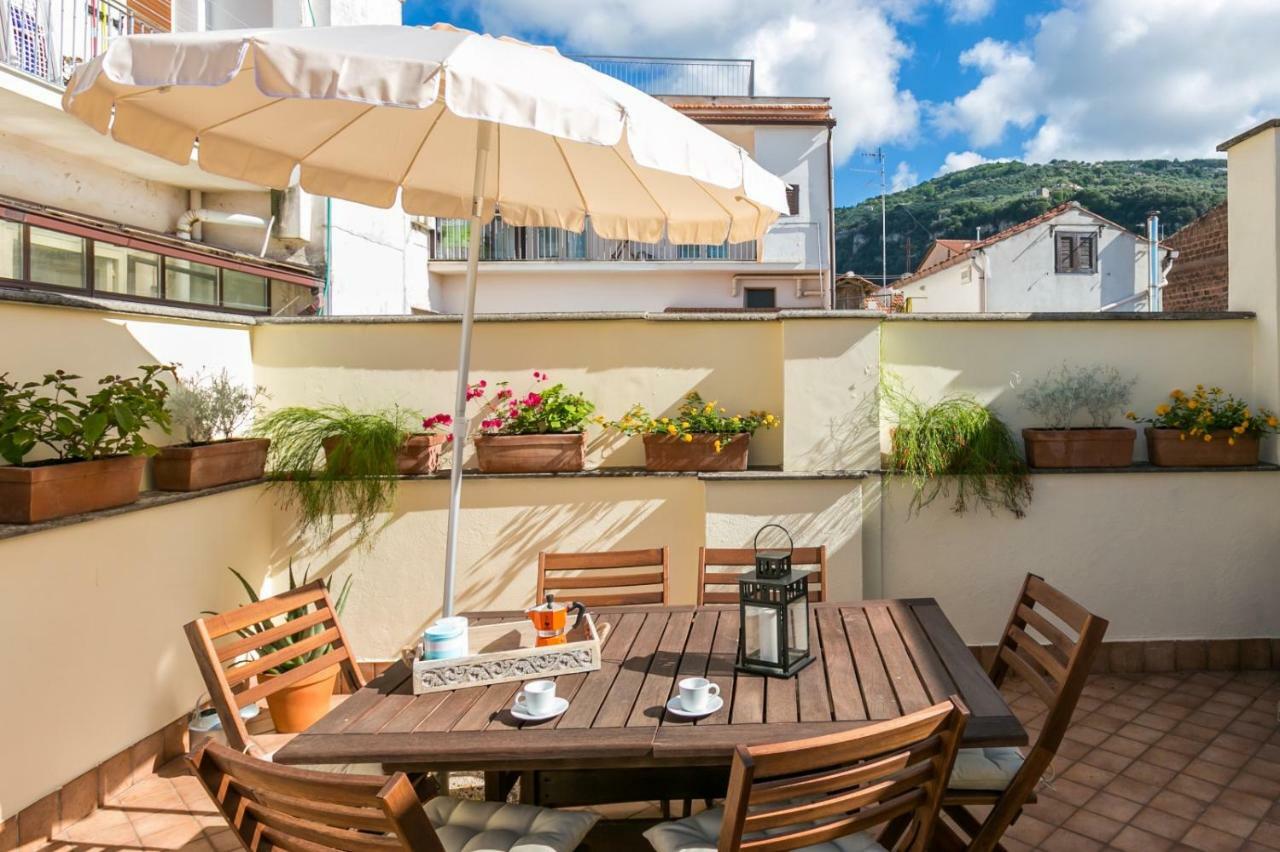 Terrazza Felicienne Διαμέρισμα Σορέντο Εξωτερικό φωτογραφία