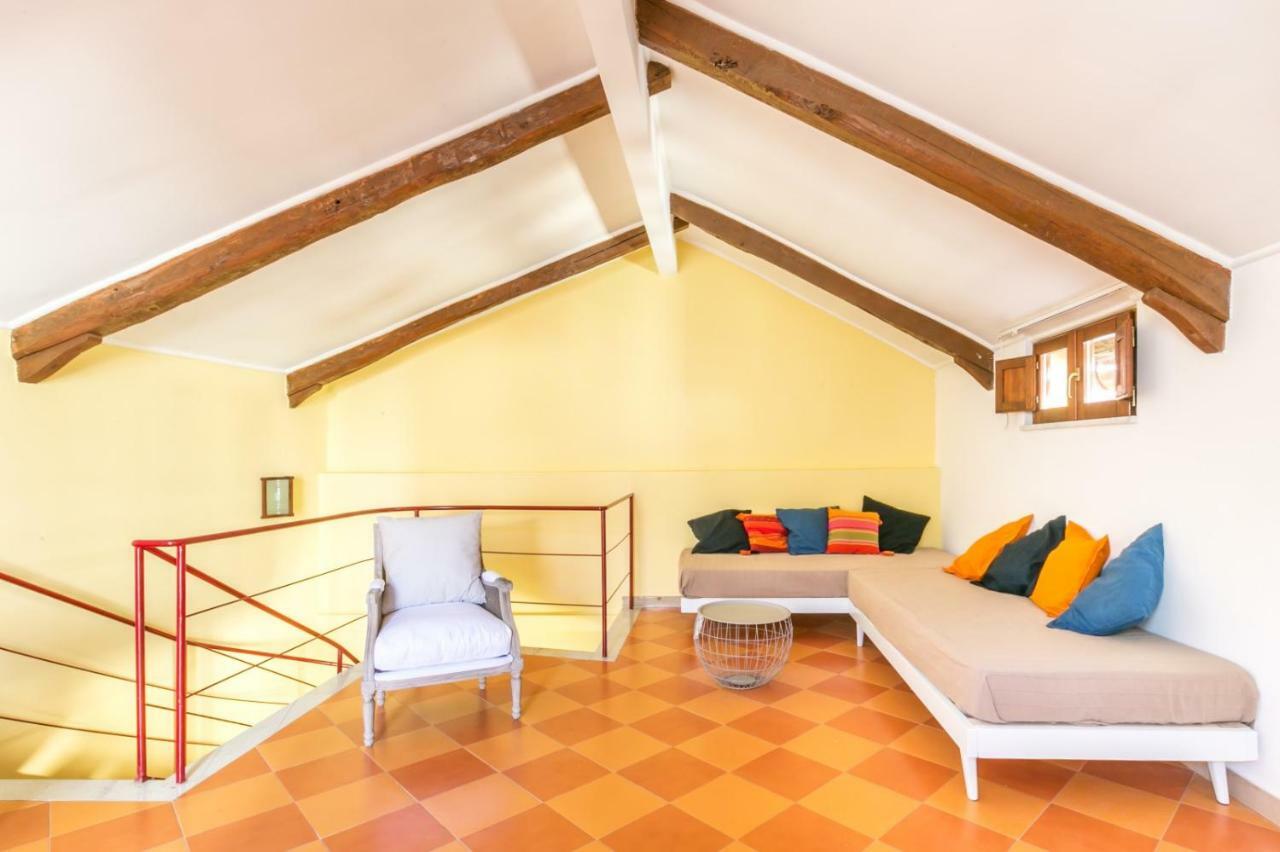 Terrazza Felicienne Διαμέρισμα Σορέντο Εξωτερικό φωτογραφία